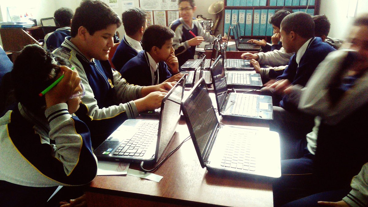 7Juleo's tweet photo. PAEE  Examen 3° sec 
#colegioAlborada
@AdoniaCarrillo2 @EnocOnofrio @Jb7m @IEAalborada @AdventistaMiCOP https://t.co/I8HuczI5jA