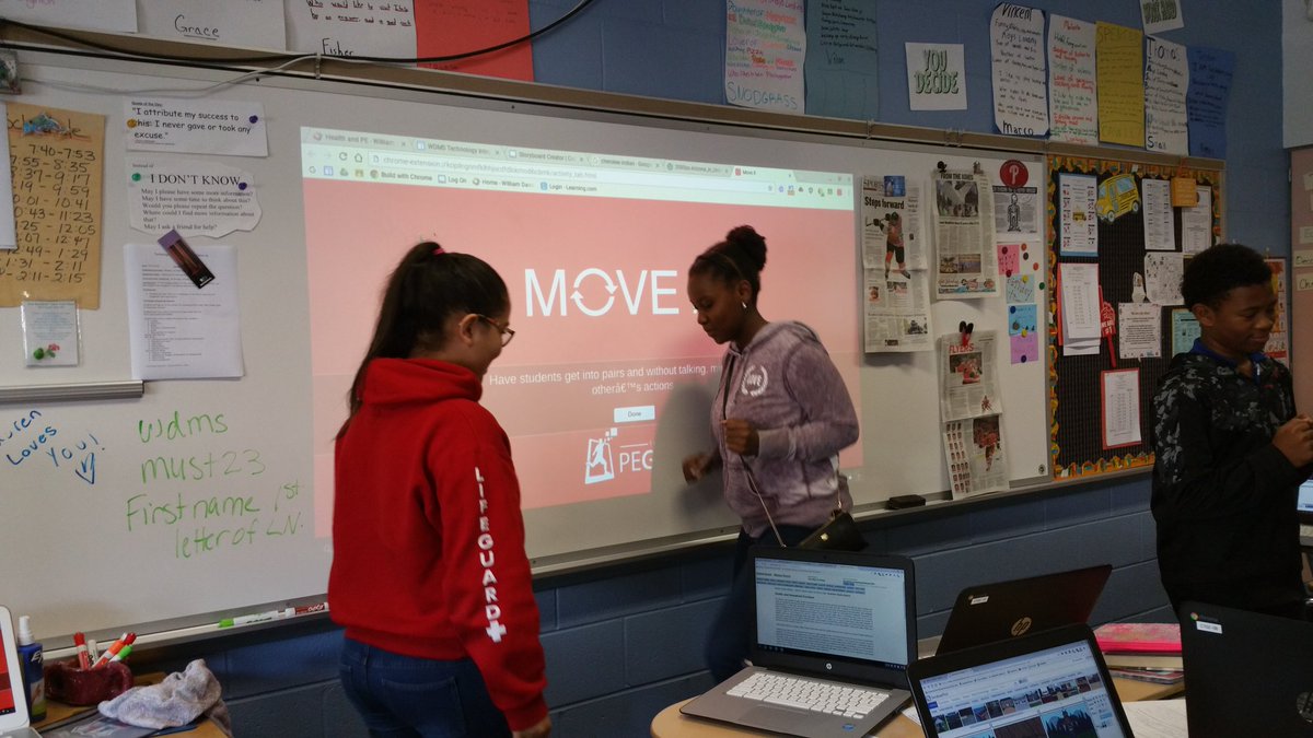 The_Tech_Lady's tweet image. @KelliKelli90 Students Move it using the #ChromeExtension, mirroring each other!  #WeAreDavies #TargetElement #Marzano