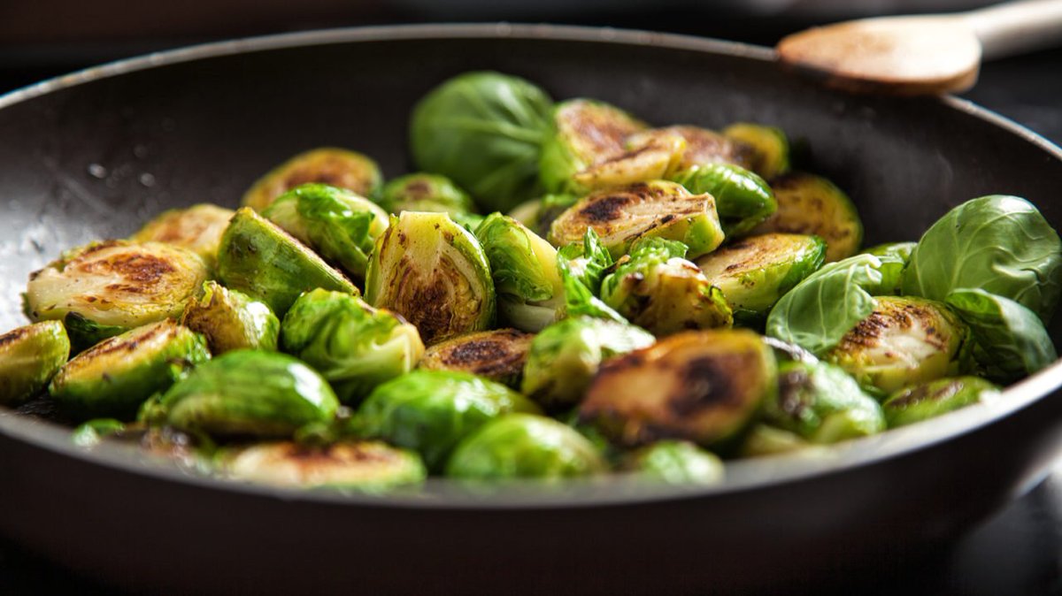 BostonChefs.com (@bostonchefsnews) on Twitter photo Give your greens the wing treatment courtesy of <a href="/MetropolisBos/">Metropolis Boston</a>. Get the Sriracha-Glazed Brussels Sprouts #recipe at bit.ly/2eoZtZL Give your greens the wing treatment courtesy of <a href="/MetropolisBos/">Metropolis Boston</a>. Get the Sriracha-Glazed Brussels Sprouts #recipe at bit.ly/2eoZtZL