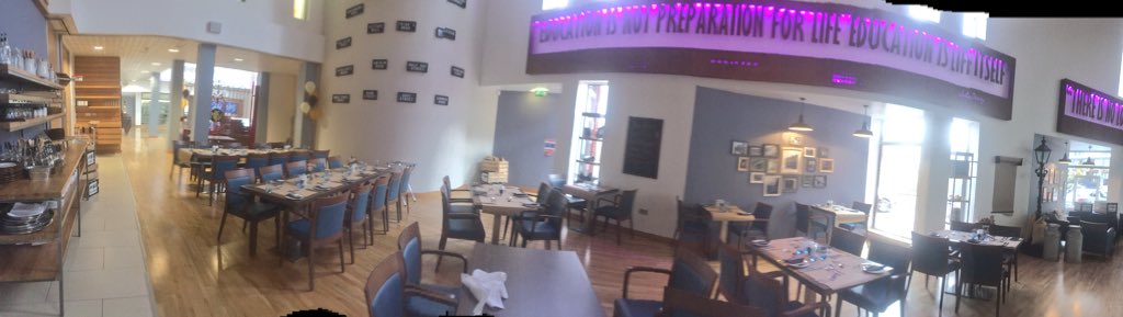 EileenChanHu's tweet photo. Great meeting @BelfastMet @CRAICNI The new Linen Lounge is fantastic and those kitchens! #todiefor #cooksdream https://t.co/qCTy8qOw3C