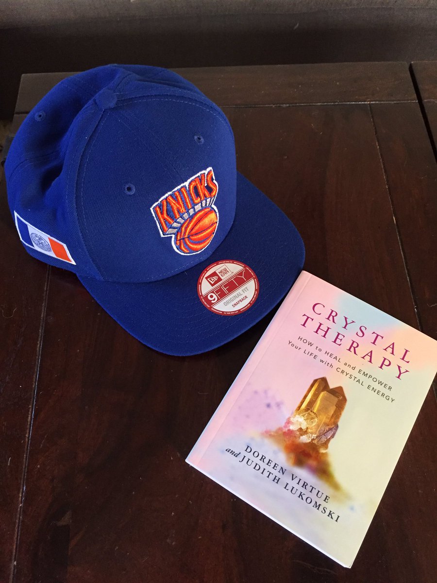 iamBenLyons's tweet photo. Sending good vibezzzz from our home for the @nyknicks this season... ππ±π»π #Knicks2017 https://t.co/wnXczgB4jW