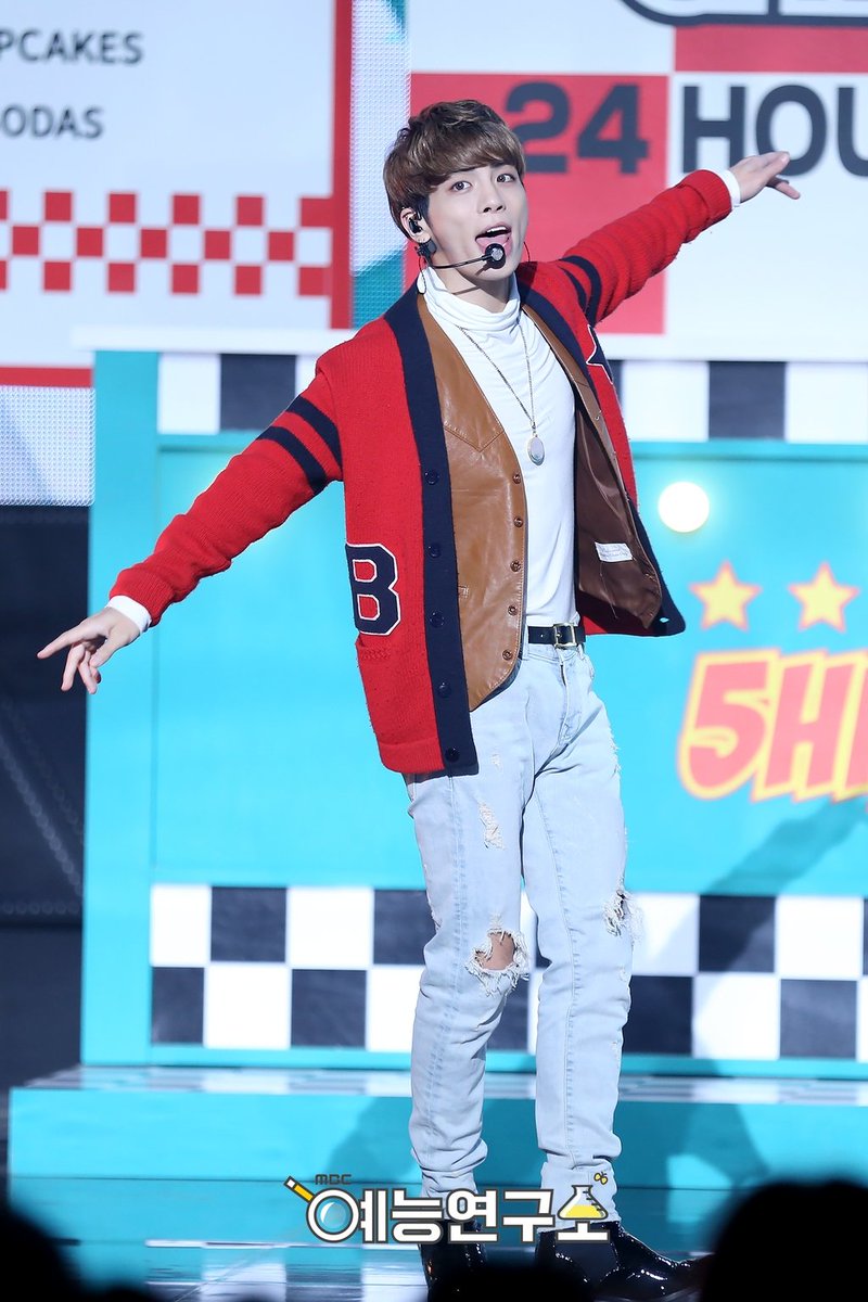 Minhoshineeina Off Shinee Jonghyun 1 Of 1 Goodbye Stage Music Core 1 T Co 9umwmnpbji Minhoshineeina Off Shinee Jonghyun 1 Of 1 Goodbye Stage Music Core 1 T Co 9umwmnpbji