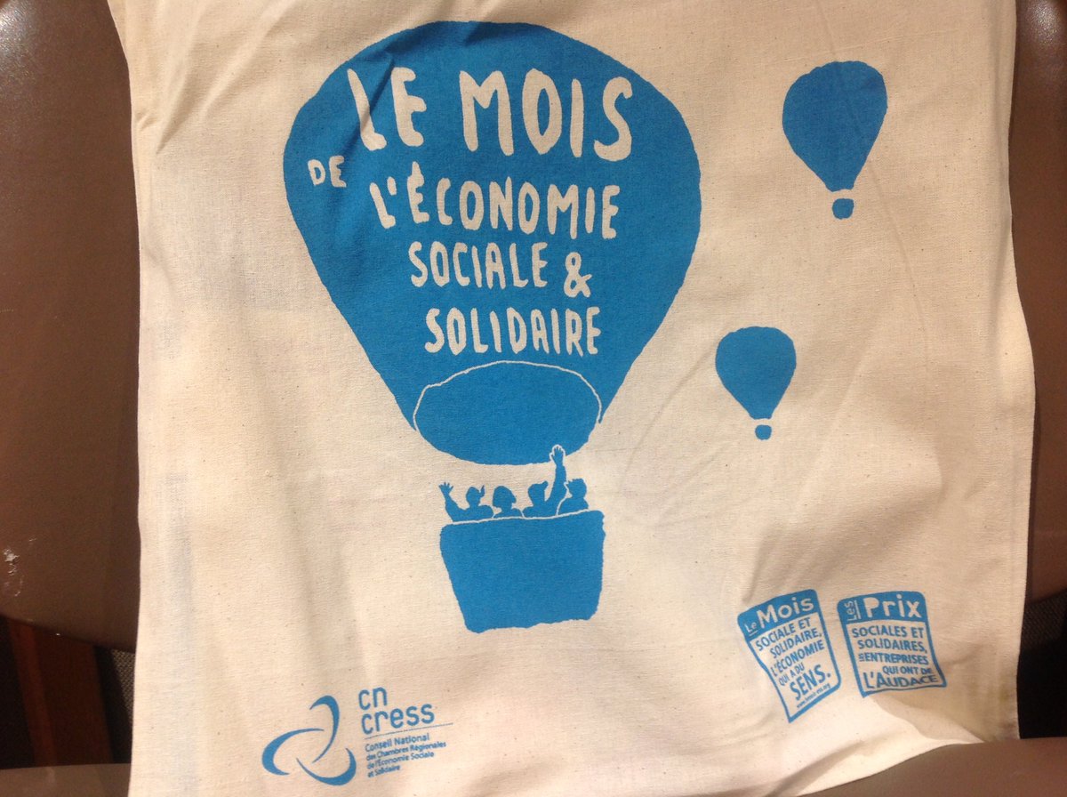 _Cafes_'s tweet image. Lancement à @_Bercy_ de la 9ème édition du @mois_ESS et remise des @prix_ESS #MoisESS #PrixESS #ESS