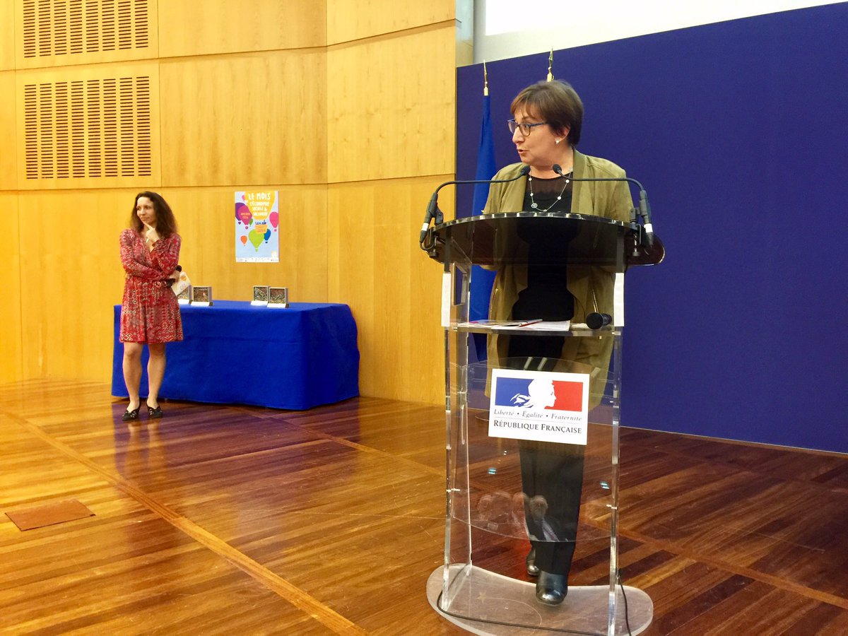Economie_Gouv's tweet image. .@MartinePinville : "L'#ESS est enfin reconnue comme une façon d'entreprendre à part entière" #MoisESS #PrixESS #LoiESS