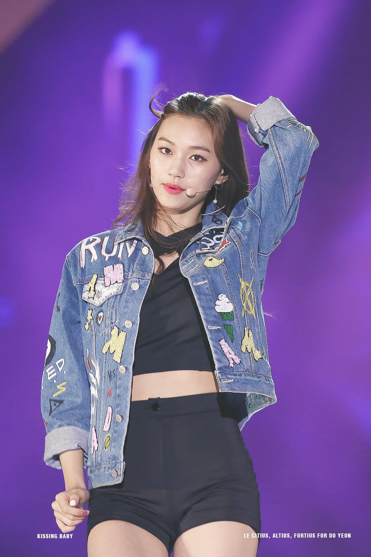 CvoRyX7UAAAQGfP.jpg:orig