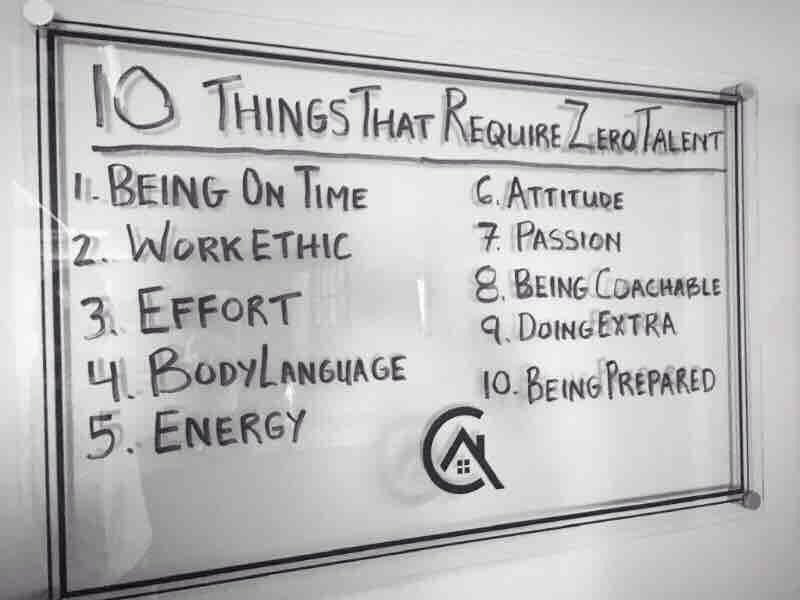 danitzad's tweet image. These 10 things. LOVE. That's all it takes. It's the little things that matter most. #effort #energy #doingextra #attitude #coachable