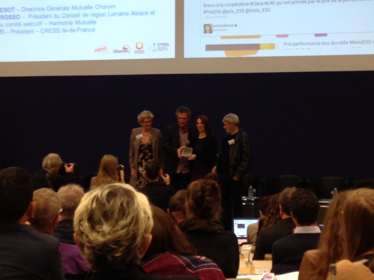 CLARACAE's tweet image. Remise du prix de la performance économique et durable #PrixESS #MoisESS