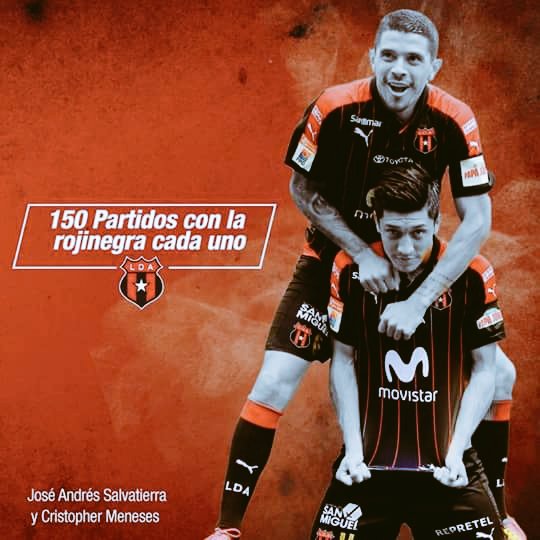 yuliEscobar1428's tweet photo. @14CMeneses @JASalvatierra6 Par de Crack los mejores laterales🔴⚫🔴⚫ https://t.co/8tWHZ6tT88