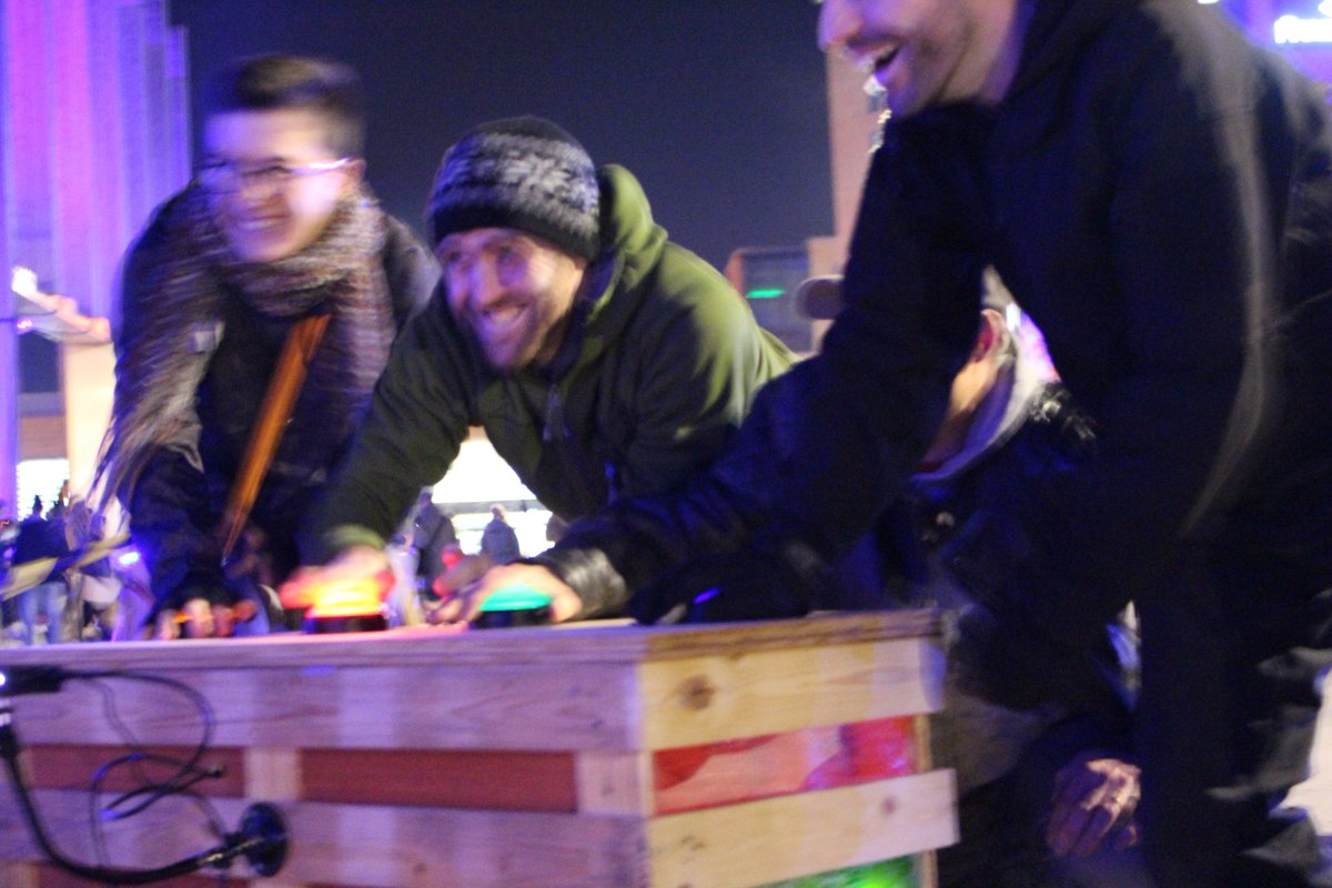 gizzago's tweet photo. @CphGC @KnapNokGames  we made an arcade out of wooden pallets for BUTTON for #LLF2016 festival https://t.co/xkhOBx9nN2