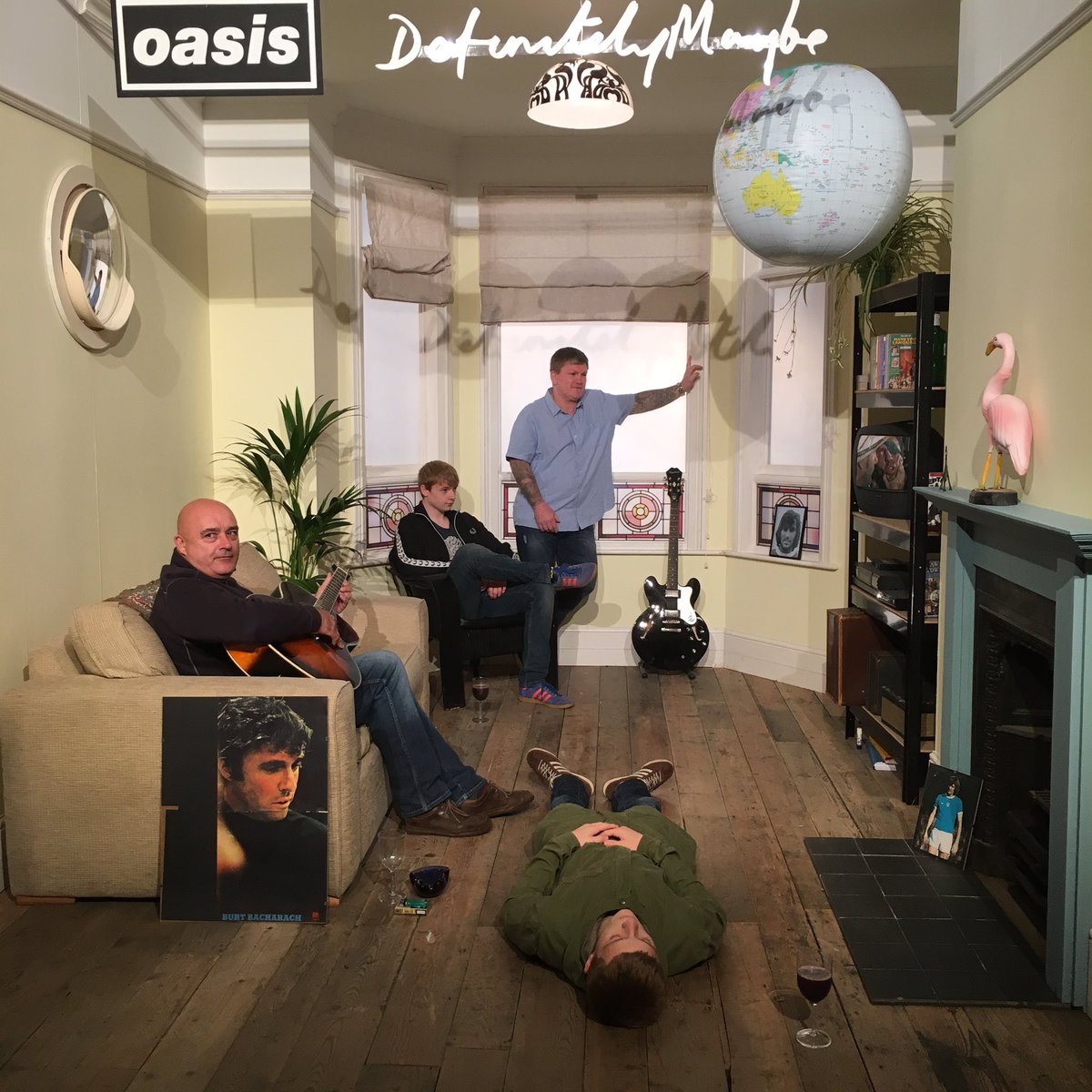 @OldGranadaMCR for the oasis exhibition with my lad @camyh123 <a href="/SpeakPaul/">Paul Speak</a> &amp; his grandson Lewis.