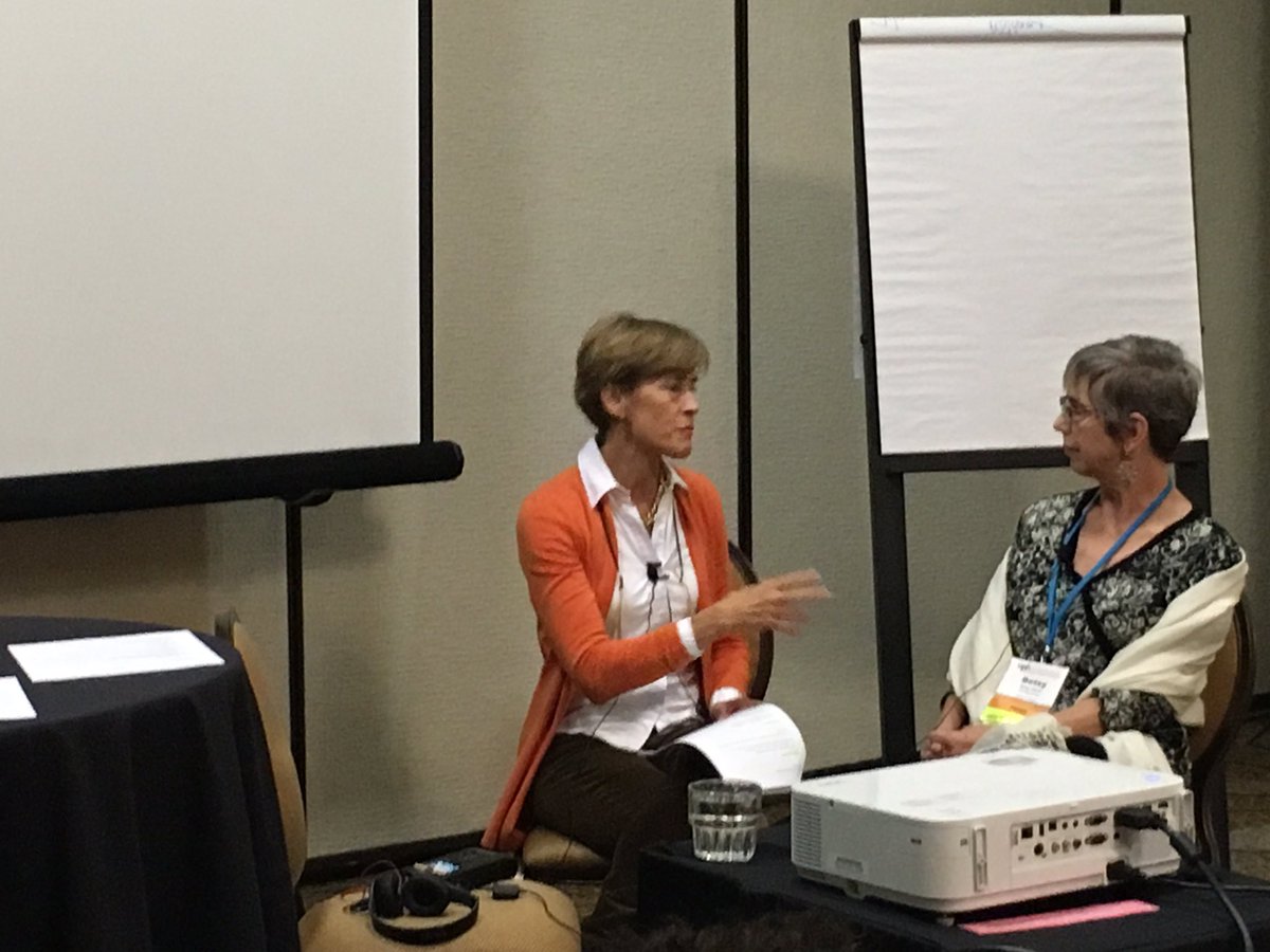 JudyHusker's tweet photo. Lili Shank demonstrating how to record stories at the Association of Personal Historians. #Voices in Time  #APH2016 https://t.co/cLzu0VOrsX