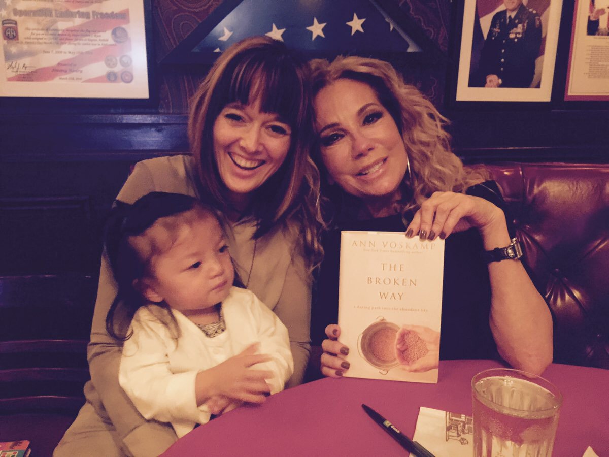 Ann Voskamp tweet media