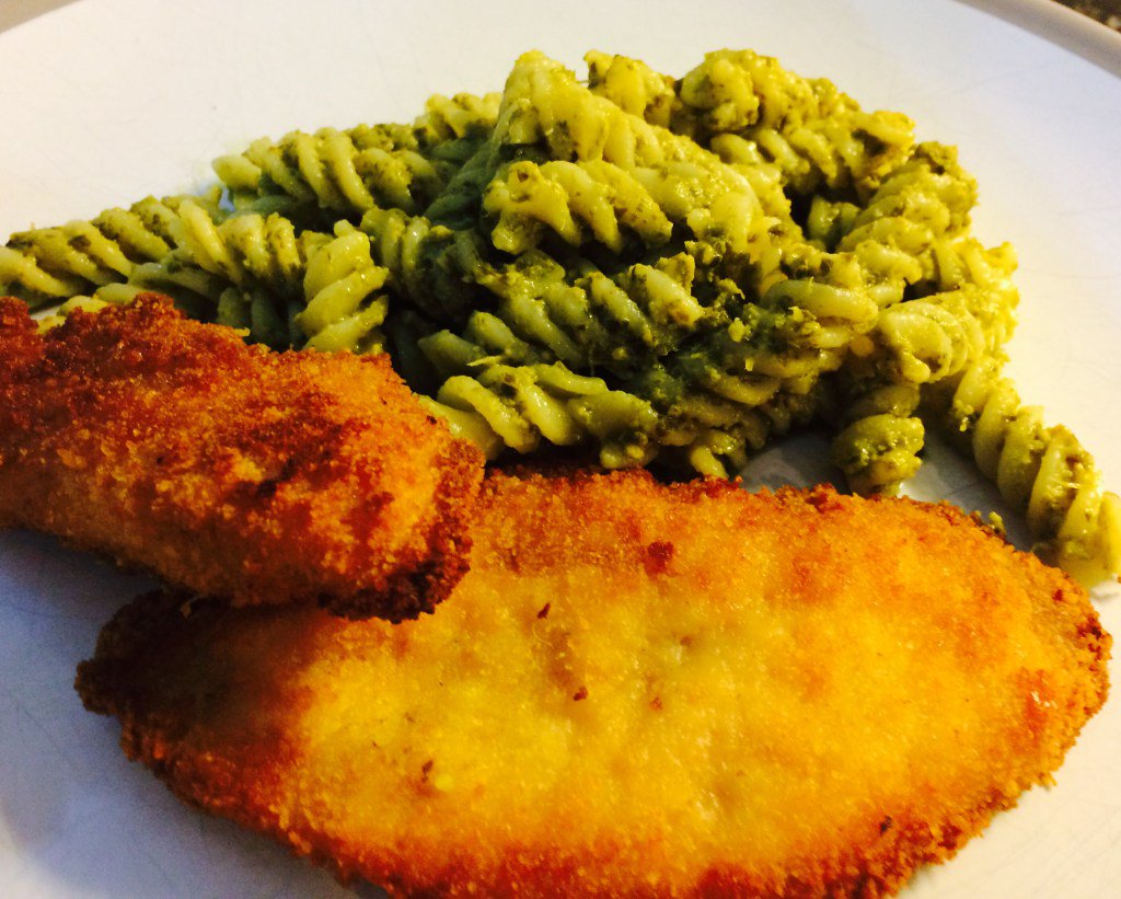 fmccurdy's tweet photo. Pasta with Pesto and Milanesa https://t.co/GOvTq7szxS https://t.co/exV4qgWhlW