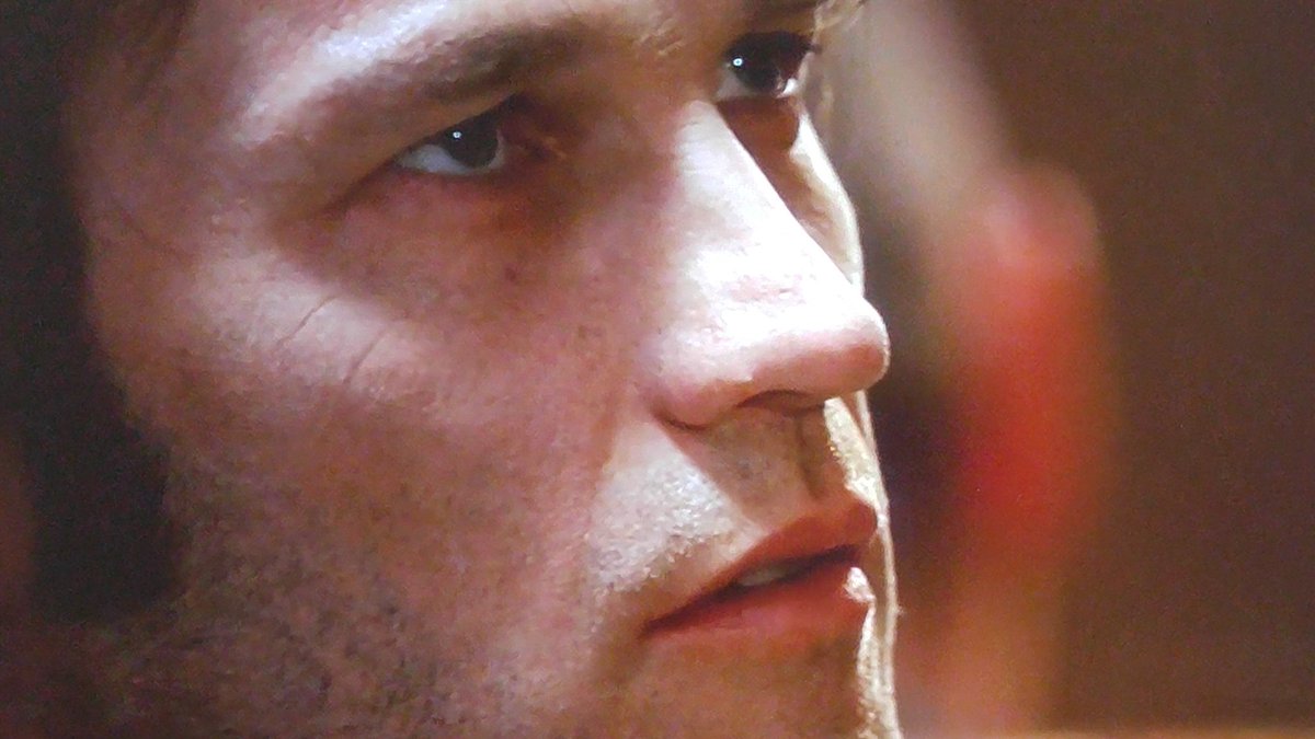 AlexKnightVamp's tweet image. Watching #TrueBlood. Bill looks so hot on ep 1! I wish he had kept that hairstyle.