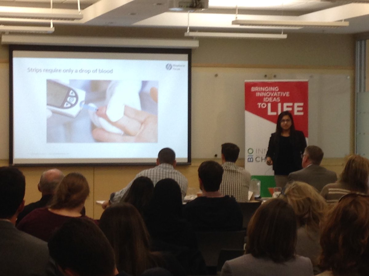 BioscienceNB's tweet photo. @BiopharmNexus pitching their test strips for $$ @BioNovaNS #BioInnovationChallenge https://t.co/aZTlguDP3O