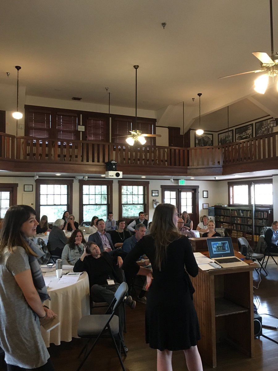 LaMonteG's tweet photo. great sessions at #LORComms2016 via @LORfoundation with @tableau @TaniaLownHecht @gmmb @FM3Research @LoriConserv https://t.co/mRQBk4Q8w7