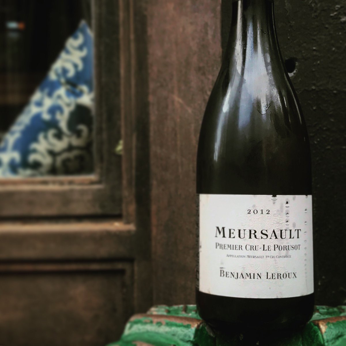 Next up, $16 glasses of  Benjamin Leroux Meursault Porusot 2012! Starting at 10pm #cellarraid #onebottleonly @pearlandashnyc