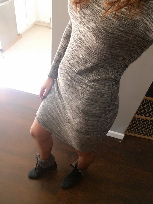 It's fall!!! #uggs #pantyhose and knit jersey dresses. Now where's my latte. #legs #hose #shoes #boots<a href="/tag/uggs"class="tags">#uggs</a><a href="/tag/pantyhose"class="tags">#pantyhose</a><a href="/tag/legs"class="tags"><span>#legs</span></a><a href="/tag/shoes"class="tags"><span>#shoes</span></a><a href="/tag/boots"class="tags"><span>#boots</span></a><a href="/tag/hose"class="tags"><span>#hose</span></a><a href="/tag/bootfetish"class="tags"><span>#bootfetish</span></a>