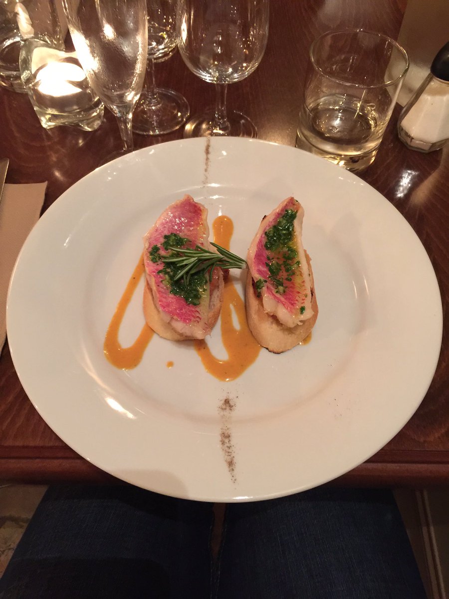 PBARGIBANT's tweet photo. #bistrot #populaire #Marseille #tartine #rougets #poelée #seiche #rhum maison #foodporn #bistronomic😋👍🏻 https://t.co/mQbsd2KU2Q