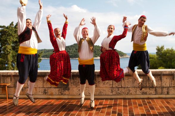 WhereFirstCoast's tweet image. 7 Great Destinations for Cultural Dance Experiences. #TravelTuesday #dance ow.ly/kiGp30354Sz