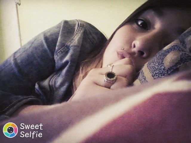 MacaFlo4's tweet photo. Todavia me busca , Pero el ya tiene novia๐ถ๐๐๐
#Emboleeee https://t.co/1aloZqsreK