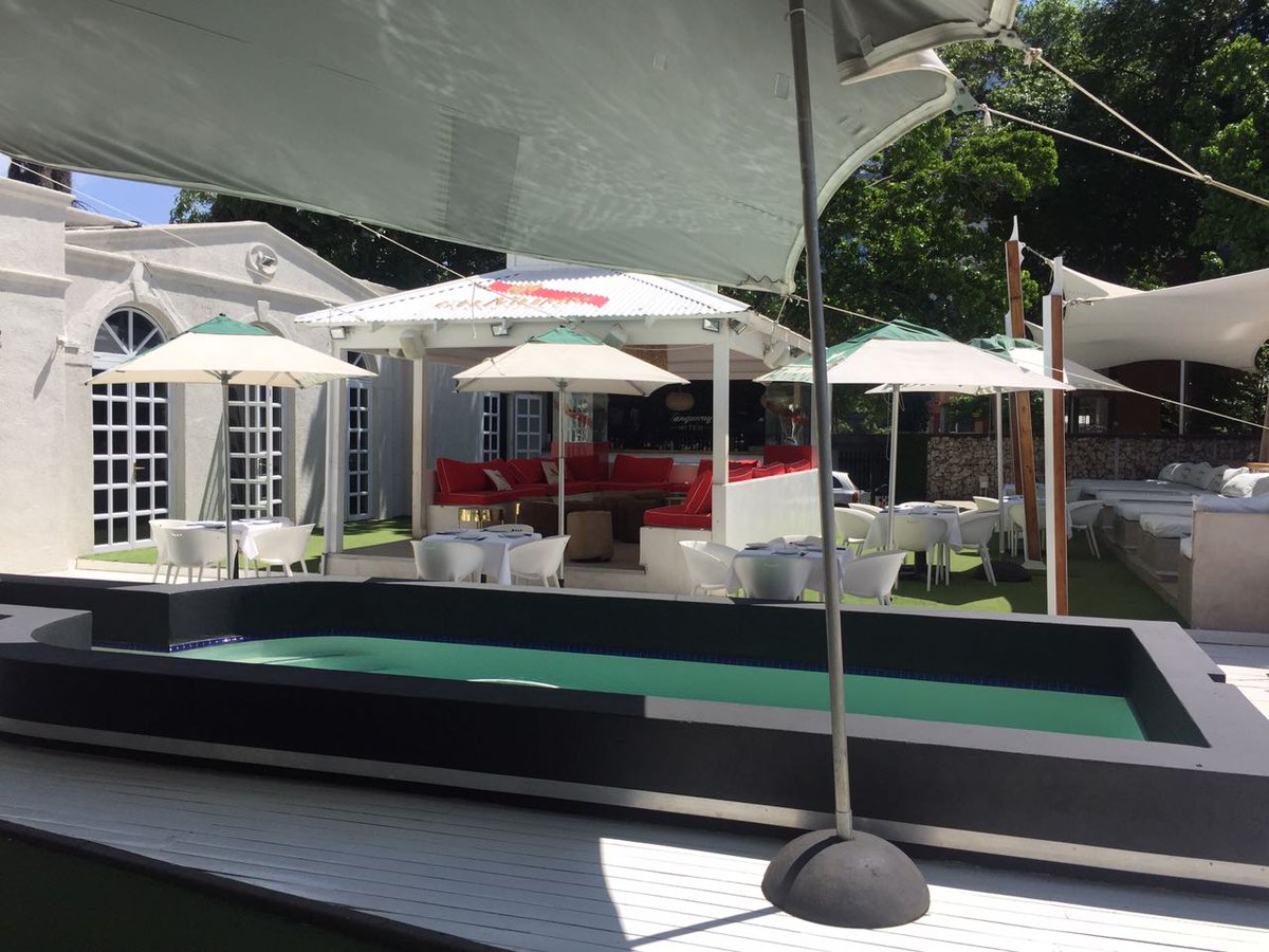 athandwe_'s tweet photo. #SummerTherapy doors will be open at 3pm!😍😋🍸💃 #LiveLifeLiquid the venue is INCREDIBLE!
Tickets: https://t.co/p3NvNPcQku (Free & LTD) https://t.co/N2vsae44Yh
