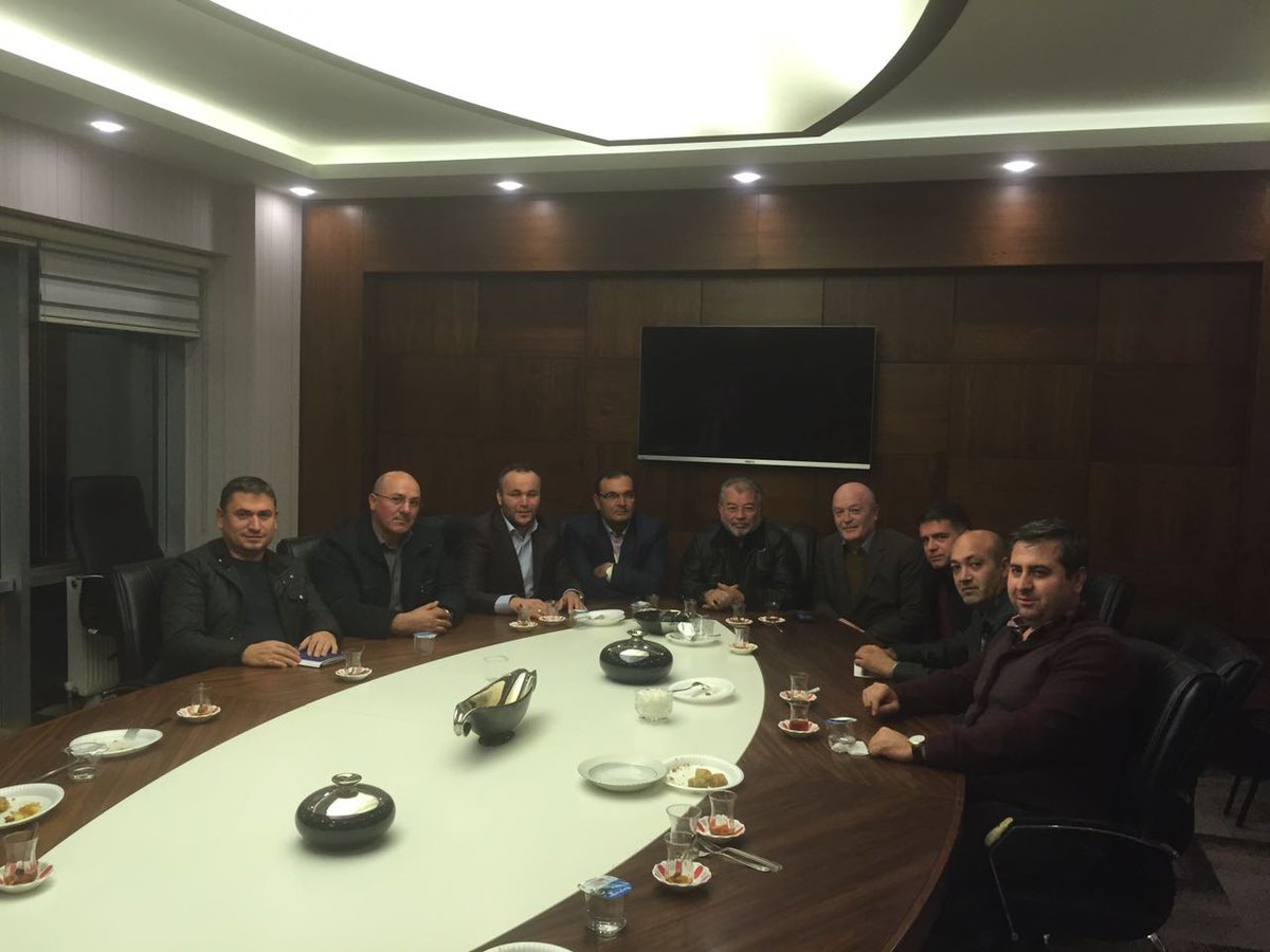 AliRzaTek1's tweet photo. Esnaf komisyon toplantımız gerceklsdirdik https://t.co/QsEA0WDAFy