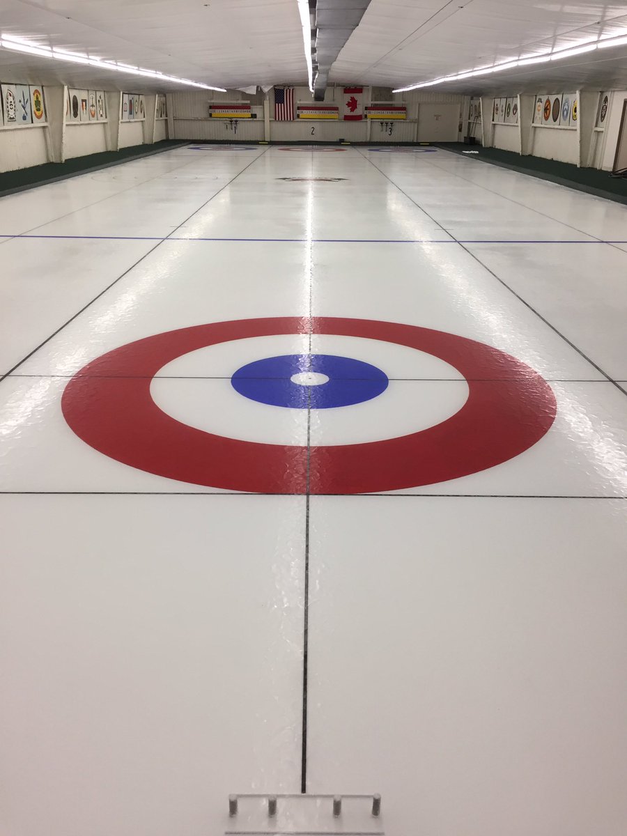 MayfieldCurling's tweet photo. Almost time....#mayfieldcurling #curling #clevelandagainsttheworld visit https://t.co/VnL7mjdAcl for more information about open houses! https://t.co/KxFMh9eJT3