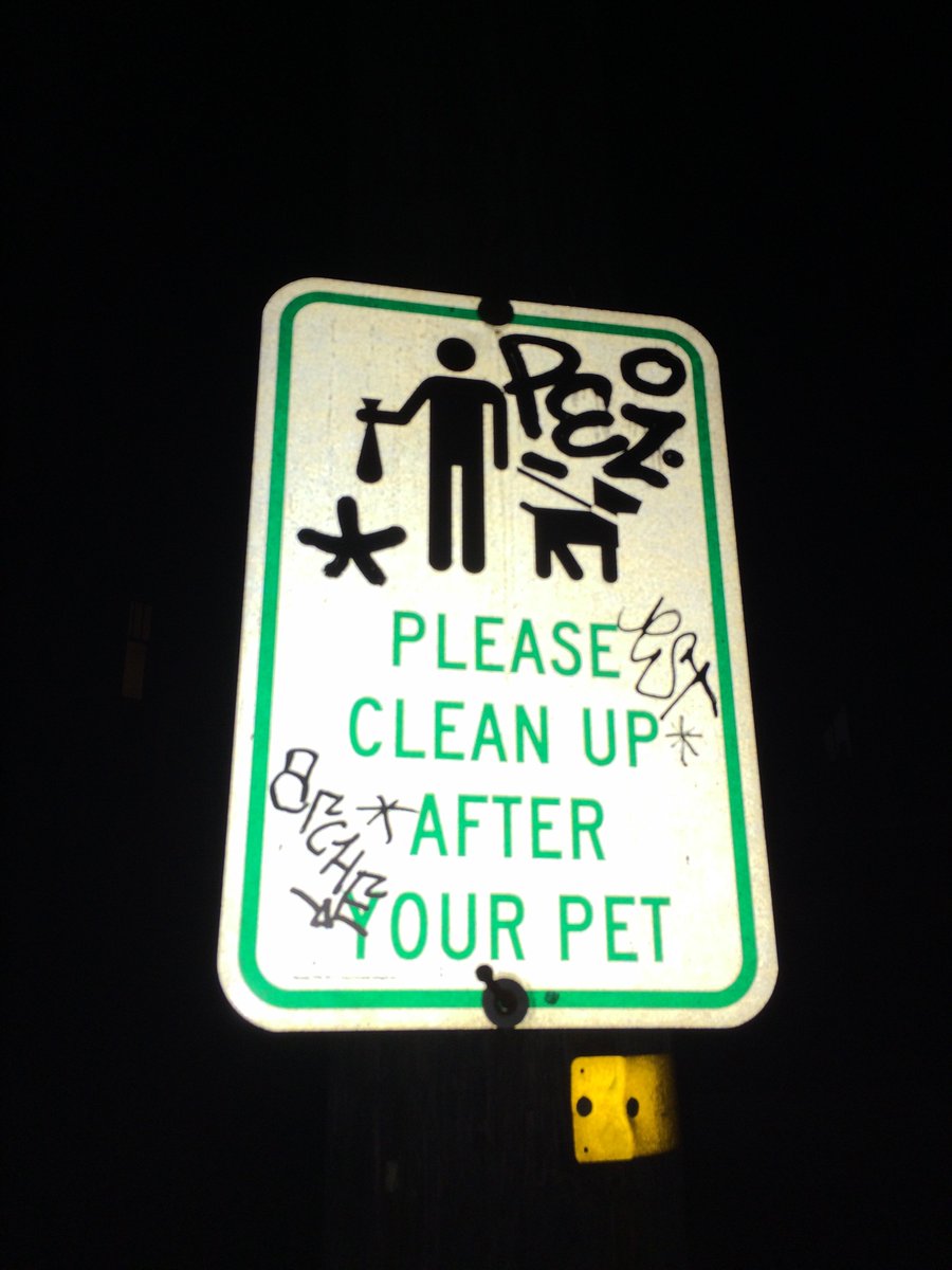 READ THE SIGN. Don't tag it with graffiti-litter. #Chinatown, 10.17.16. #petcleanup #petpoop #keepyourcityclean #SanFrancisco #showcitylove