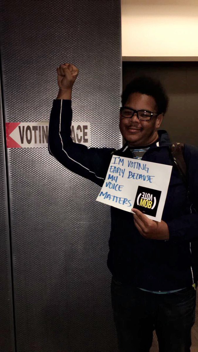 CoffeeWithKenia's tweet photo. "I'm voting early because my voice matters."
#DrakeVotesEarly
#VoteMob2016
#DisruptVoteDisrupt https://t.co/21iV1Tweni