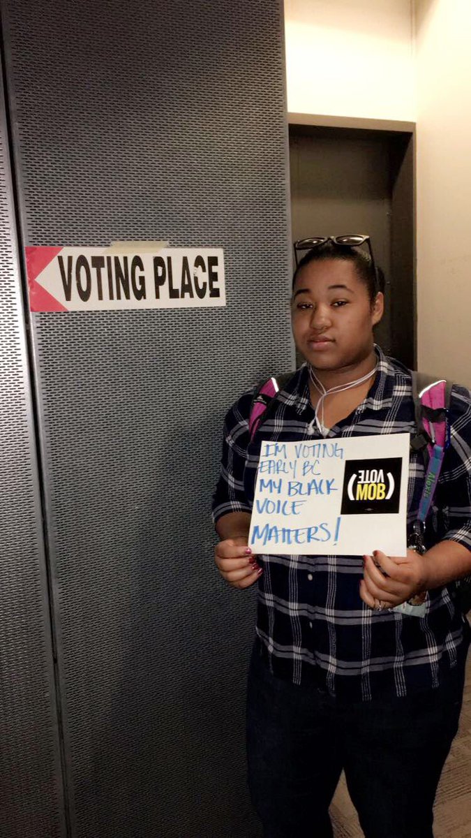 CoffeeWithKenia's tweet photo. "I'm voting early because my black voice matters."
#DrakeVotesEarly
#VoteMob2016
#DisruptVoteDisrupt https://t.co/4BDOcJ1APE