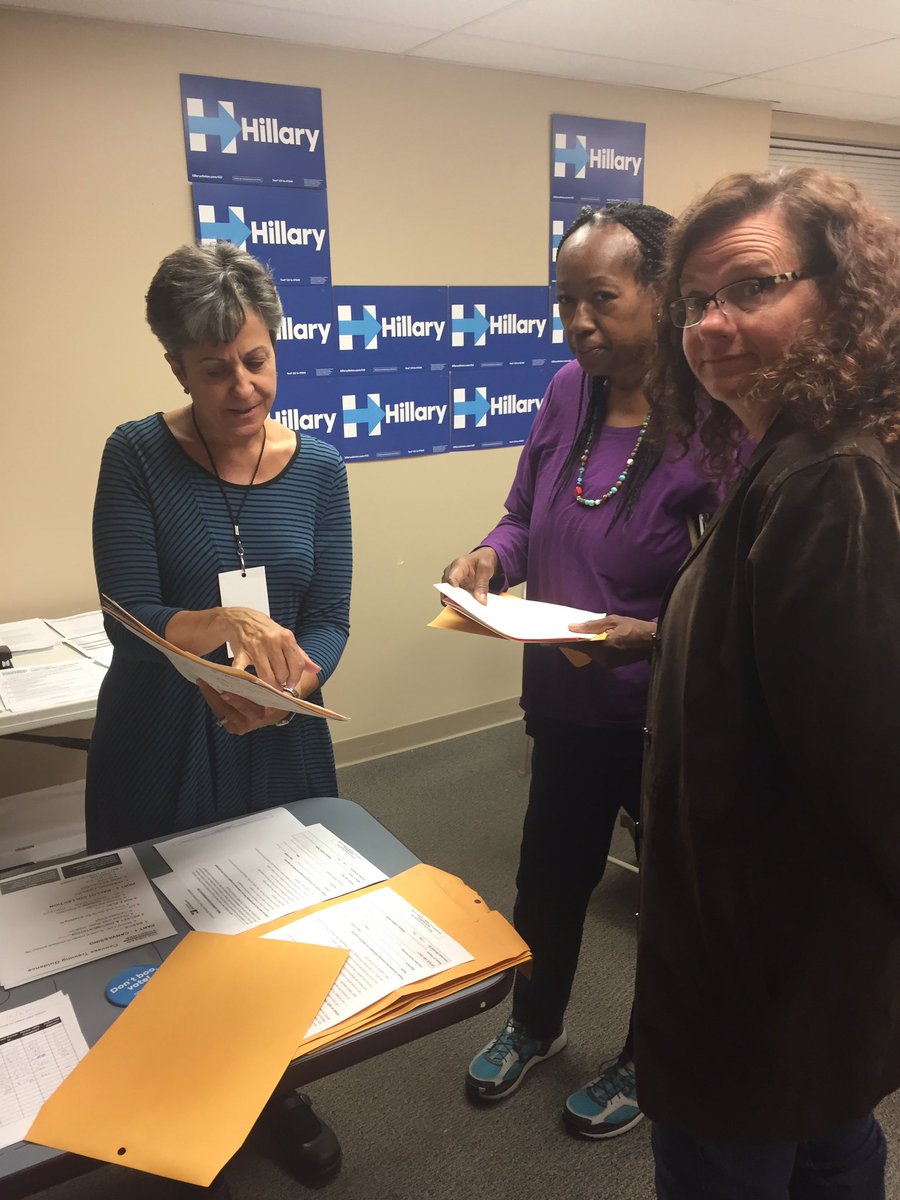apblumenfeld's tweet photo. Thank you to @Ed4Colorado for joining us in our Northglenn @coloradodems Office this evening! #ColoradoTogether https://t.co/BFRr0k6AtN