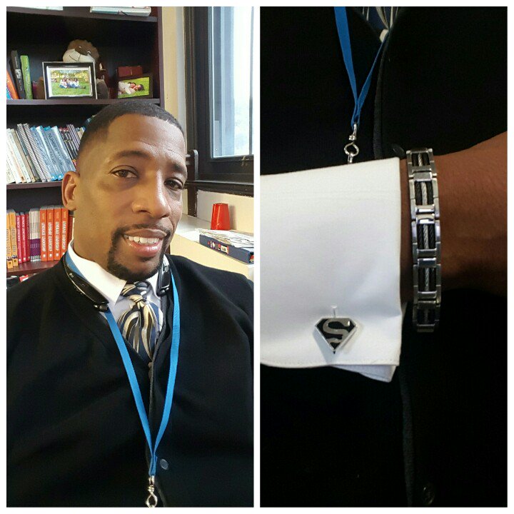 supa_main's tweet photo. Sometimes you just know you look good!! #APSwag #ItsJustTuesday https://t.co/MTcpKrxEw3