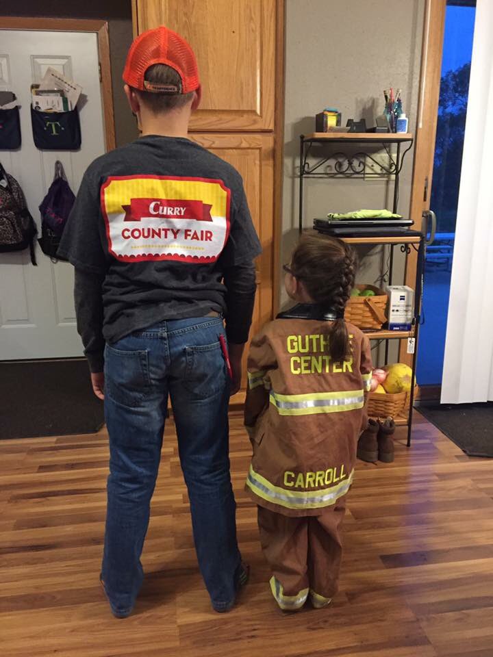 kayla_schreck's tweet photo. it was hero day at AC/GC and they choose to be uncle dan, the seed salesmen and the firefighter ❤️❤️❤️❤️❤️ https://t.co/UMKSbdMT3J