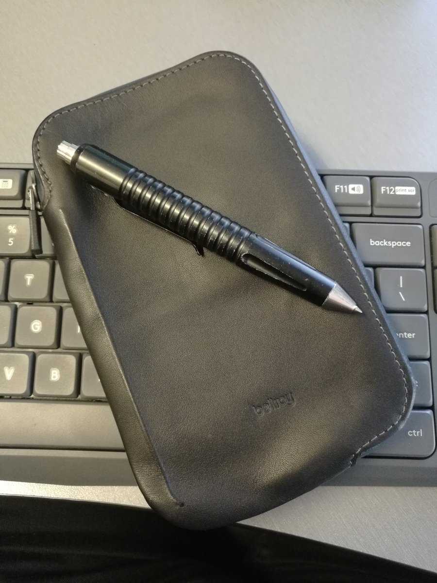 theedczone's tweet photo. @Bellroy Totally agree, love the #elementsphonepocketplus wallet holds lots of cards, cash and coins. https://t.co/MS72fuN0Ax