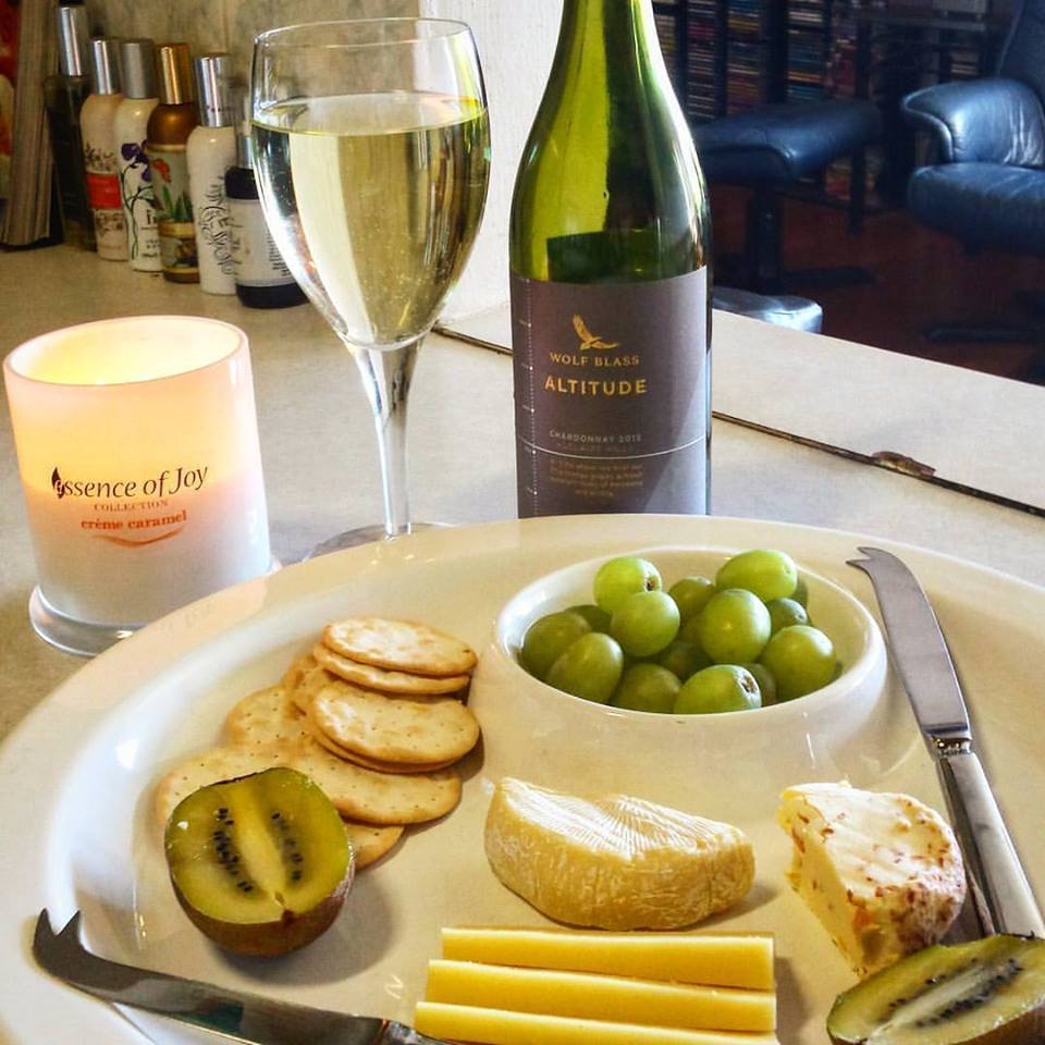 ozgirl747's tweet photo. Essence of Joy 'Crème Caramel' & 'Oriental Odyssey' with #VeuveClicquot #Timadams #Wolfblass wine/champagne/cheese & candles #Celebrations https://t.co/9QrJq26L31