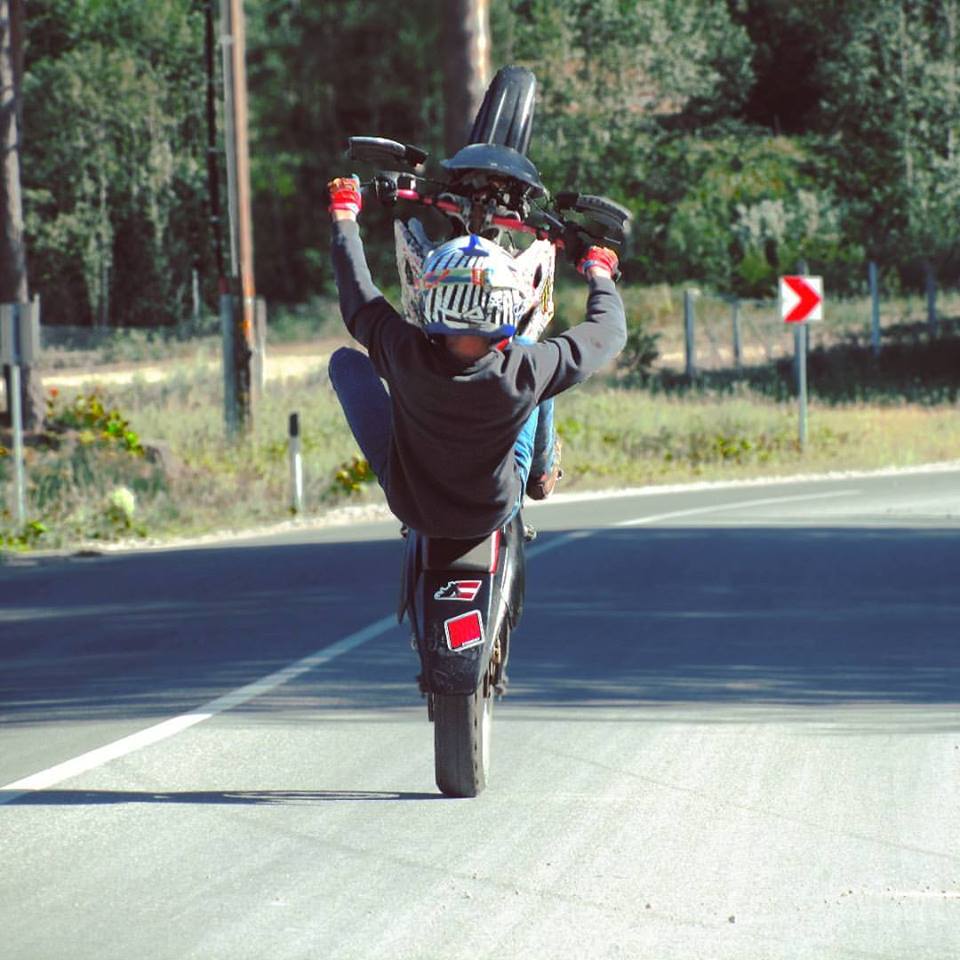 SupermotoBanda's tweet photo. What Time Is It?  #supermotard #motard #rideallday #braaap #wheelietime #pimpstarlife @Pimpstarlife #wheeliewednesday #12oclock https://t.co/3fPd0Y7D77