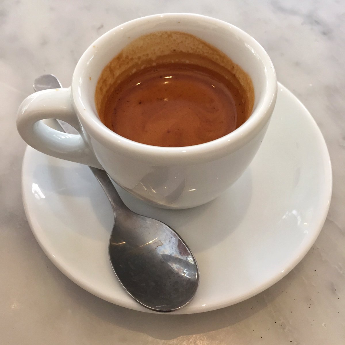 BestCoffeeApp's tweet photo. First ever Cameroonian coffee today roasted by Dumo for @starfish_loves - chocolate &amp; red berries - excellent https://t.co/HpETY8Jg2K