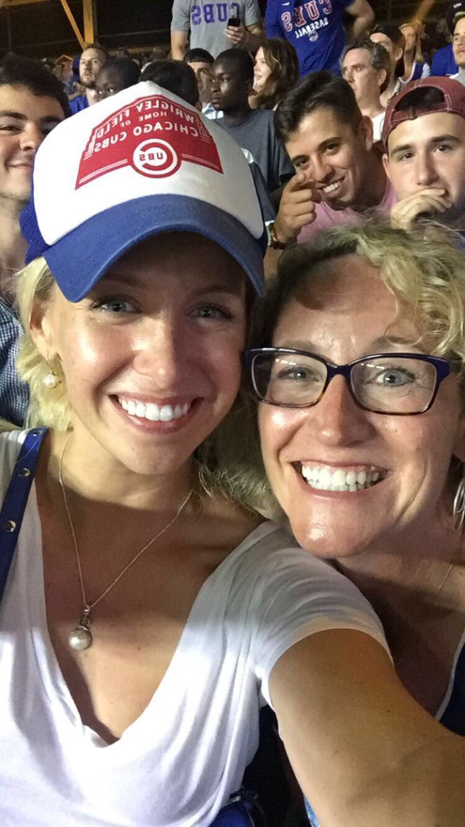 MauraES tweet picture
