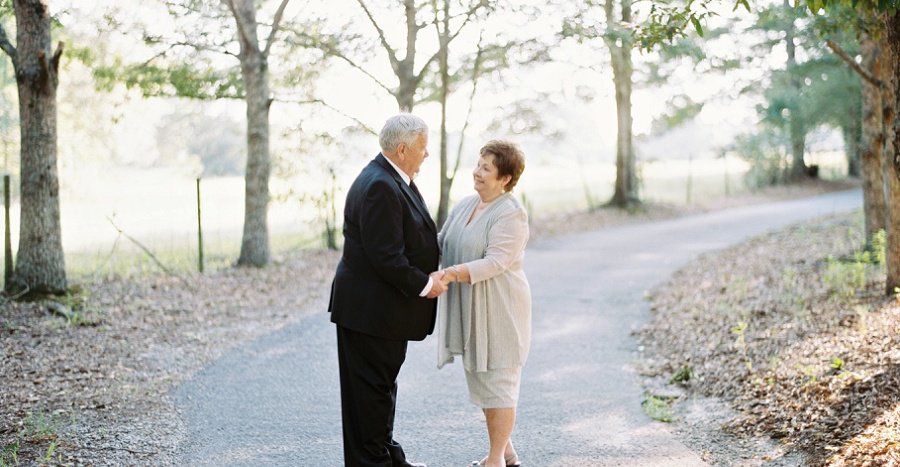 A 54 Year Romance That’ll Give You All the Feels feedproxy.google.com/~r/typepad/sty…