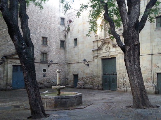 RT <a href="/H2BCN/">Rob Dobson</a>: Claire's Perfect Day In Barcelona bit.ly/2eDSRBU via <a href="/H2BCN/">Rob Dobson</a> #Barcelona Please RT!