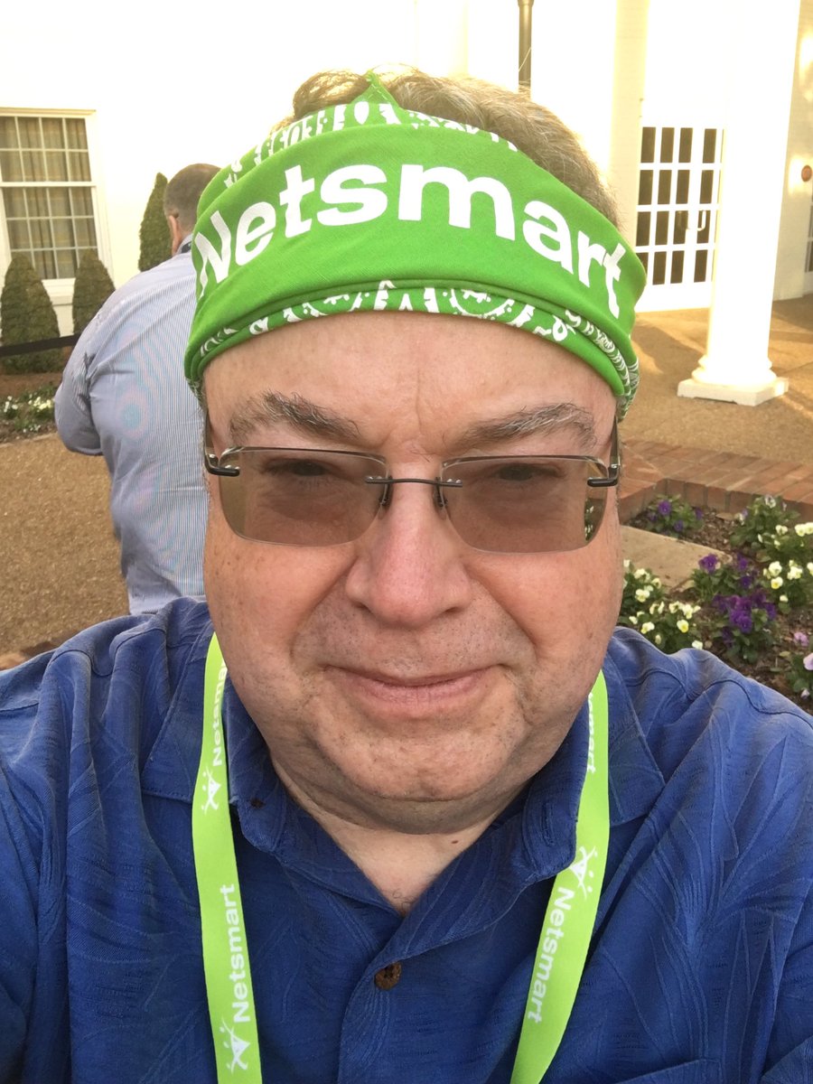 whk186's tweet photo. #CONN16 headed out to the NetSmart party at the Honky Tonk. Again, great friends, good people and great times! https://t.co/kQEzLaXrHH