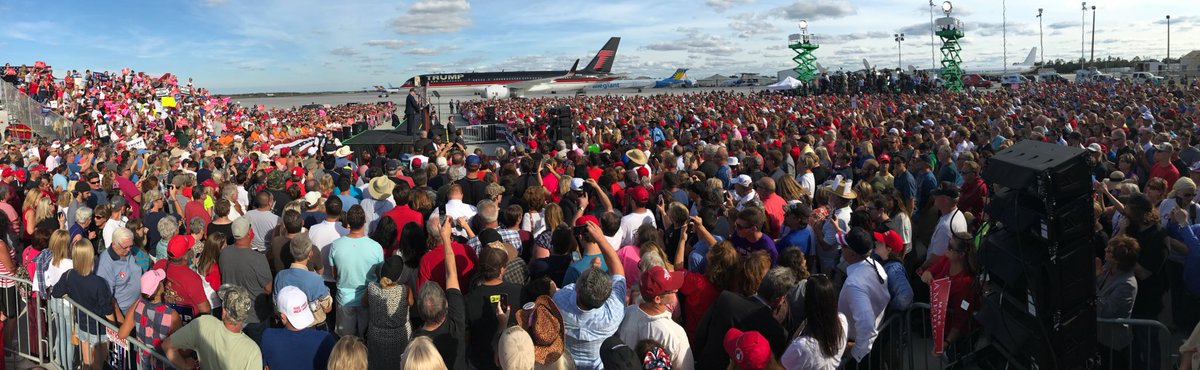 realDonaldTrump's tweet image. Thank you Sanford, Florida. Get out &amp;amp; VOTE #TrumpPence16! #ICYMI- watch this afternoons rally here:
facebook.com/DonaldTrump/vi…