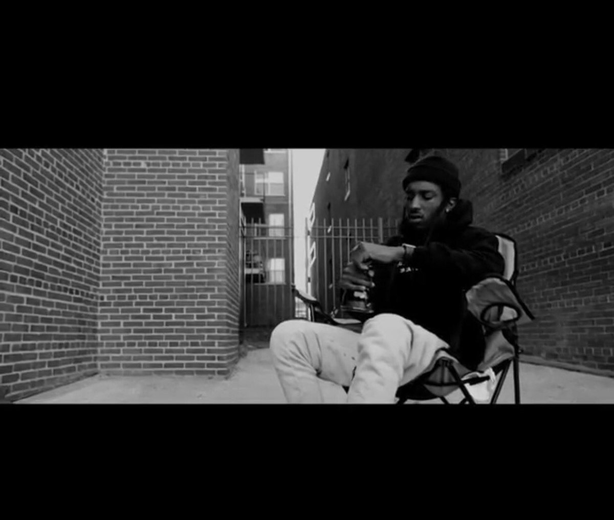 thadistrictco's tweet photo. New visuals from @TurboNique 

Polo Lounge | Directed by @rvdxxmvxx

https://t.co/hbmFfvk1cq https://t.co/oJcuVBQHjA
