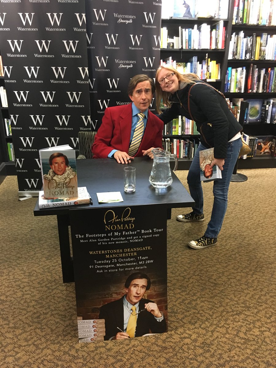 Red_Hol's tweet image. Had a cracking day today meeting #AlanPartridge thanks to @WaterstonesMCR Well worth getting up at 7am for! #Ah-ha!  #Backofthenet