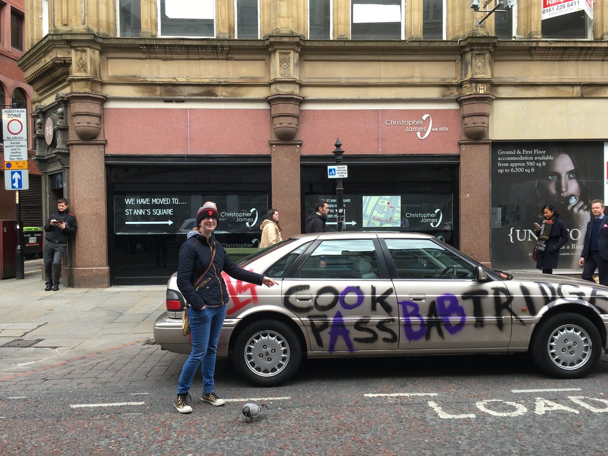 Red_Hol's tweet image. Had a cracking day today meeting #AlanPartridge thanks to @WaterstonesMCR Well worth getting up at 7am for! #Ah-ha!  #Backofthenet