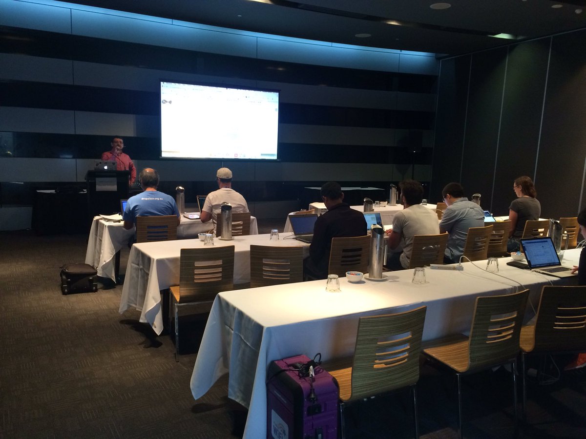 DasBosch's tweet image. #drupalsouth #drupalconsole with @enzolutions @SkyPoint_AU