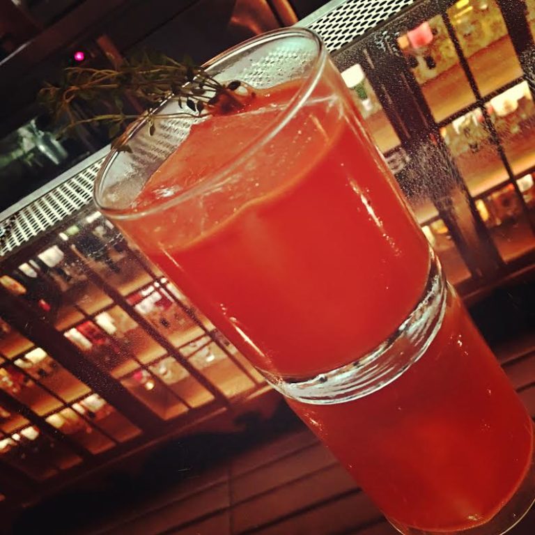 presspassla's tweet photo. 3 reasons to visit @FaithandFlower for #happyhour ASAP: #24CarrotMagic #MilkPunch #SinInvierno! #Mixology #Cocktails
https://t.co/wh2vXvkugj https://t.co/dvjD9Jqw2l