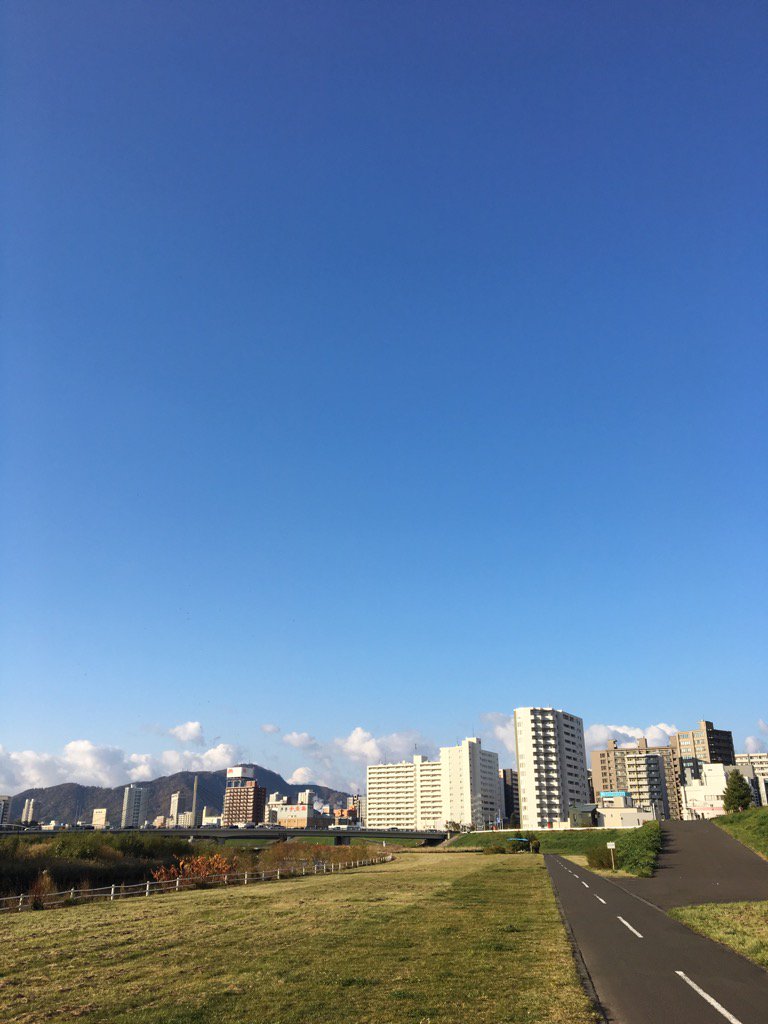 mokkorinco tweet picture