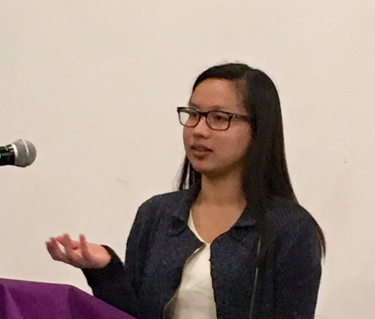 tinaadolfsson's tweet photo. The future is bright for #WomenInTech .. poised + confident explaining Trace, an #app that helps women feel safer #catalyst9 #scfgturns22 https://t.co/W29UaNEbZh